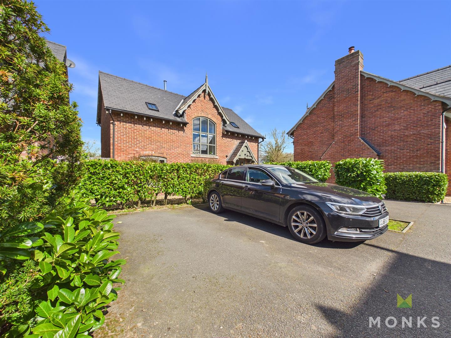 17 Penrhos Court, Whittington, SY11 4FA For Sale